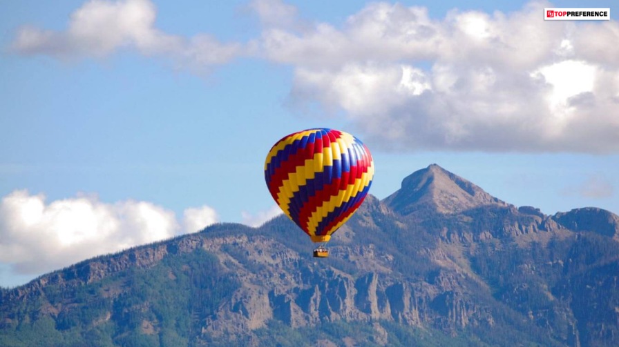 rocky mountains colorado hot air balloon ride