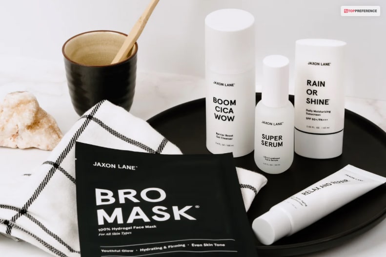 Jaxon Lane's Deluxe Skincare Kit For Male   