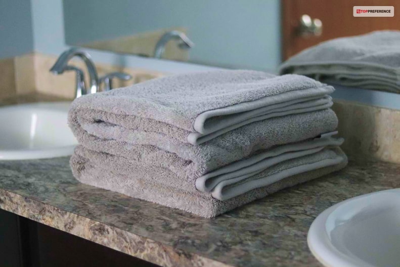 Italic Serene Ultra Plush Cotton Bath Towels