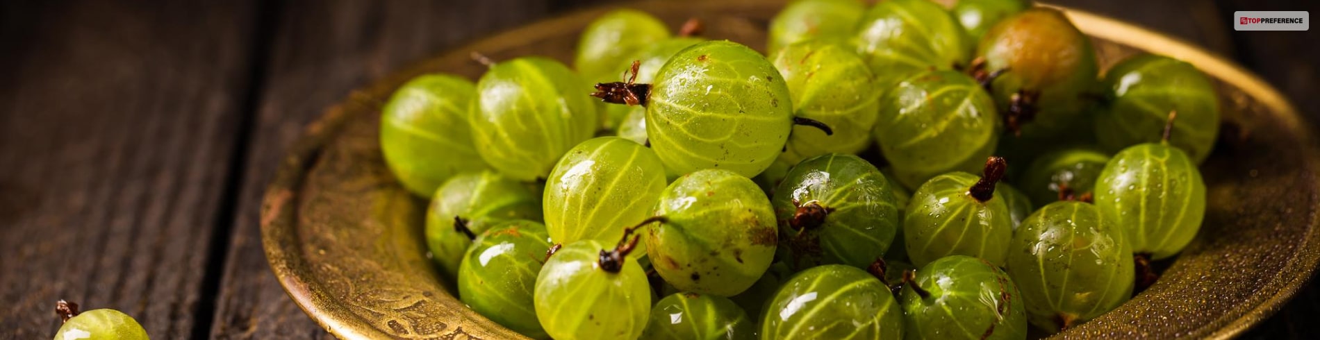 How Is Winter Food ‘Amla’ Beneficial For Your Winter Dry Skin