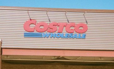 is costco open on new year's day