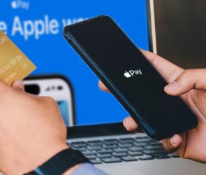 how to remove card from apple pay